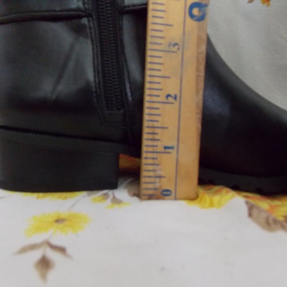 INC black leather wide calf riding boots size 5.5M - Picture 8 of 8
